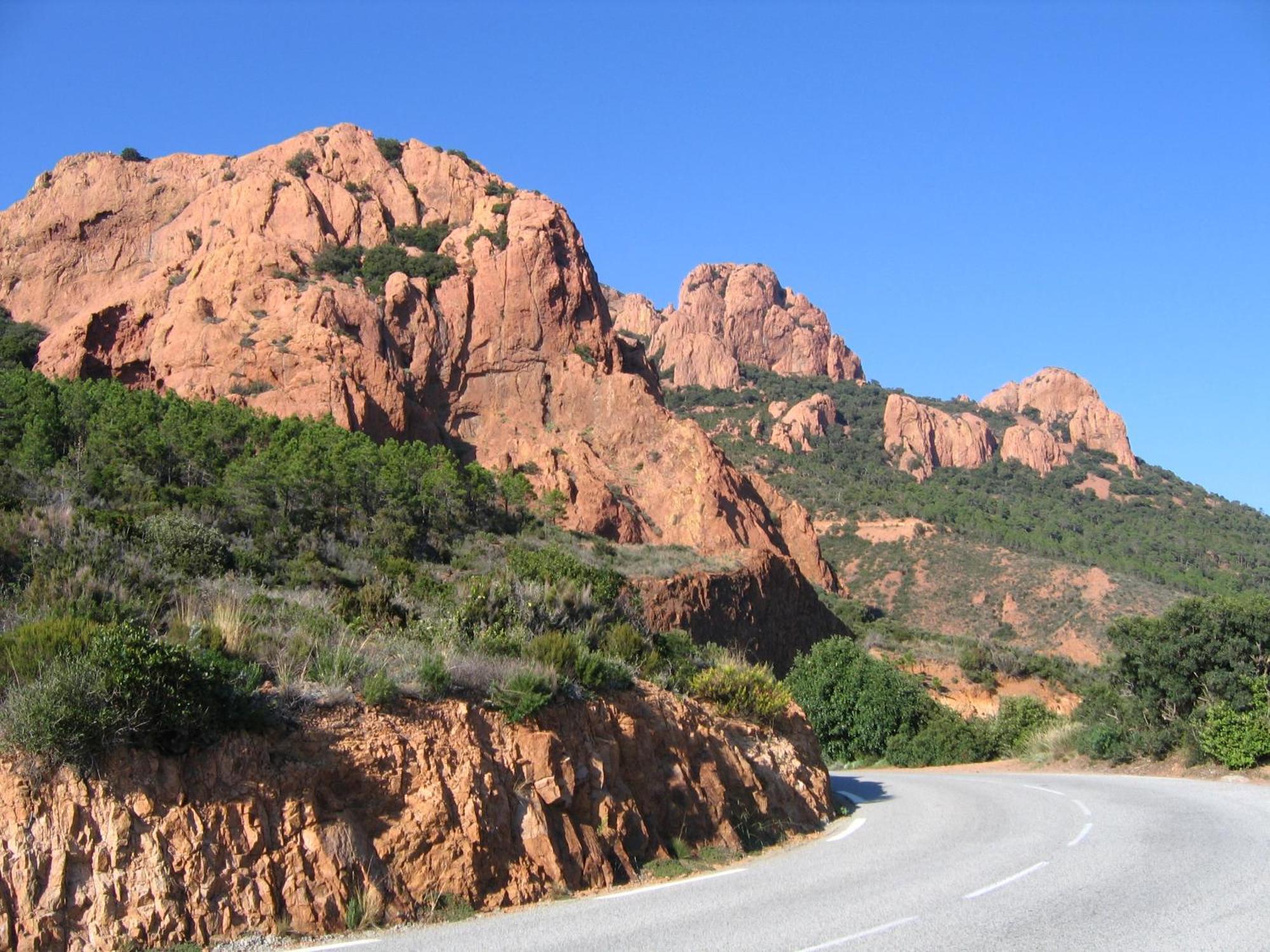 3 Pieces Entre Et Nature - Les Cles De L'esterel